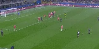 MK体育-【欧冠】莱昂三连击，AC米兰1比0赫罗纳