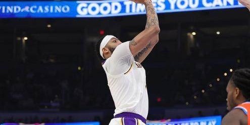 湖人危急还得他来救火！39岁老詹独砍40分再创历史