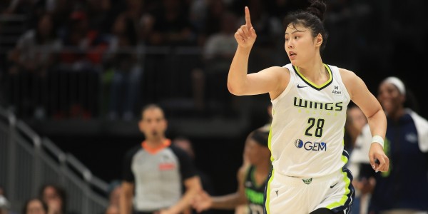 MKsports-复苏！李月汝轰20分4板2断+创纪录 飞翼被轰19-3攻击波仅小宝得分